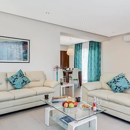 In Sleeps 6 Includes Swimming Pool Air Con And Wifi 9 5 Villa *